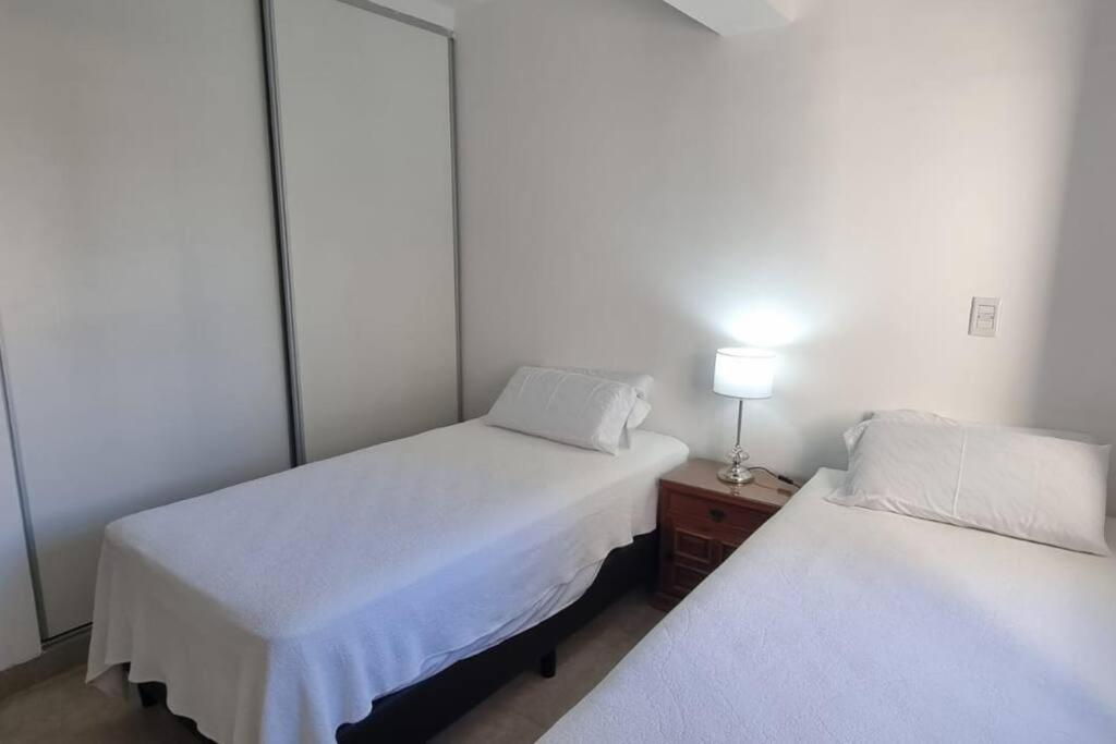 Luminoso, Amplio Y Bien Ubicado! Appartement Salta Buitenkant foto